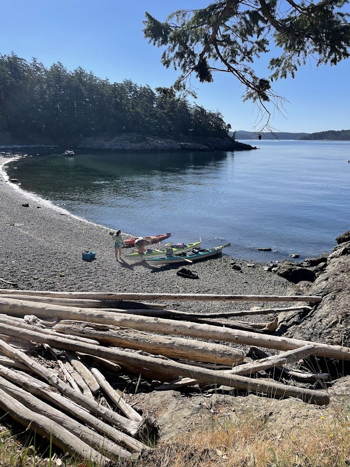 Multi-day kayak tours San Juan Islands